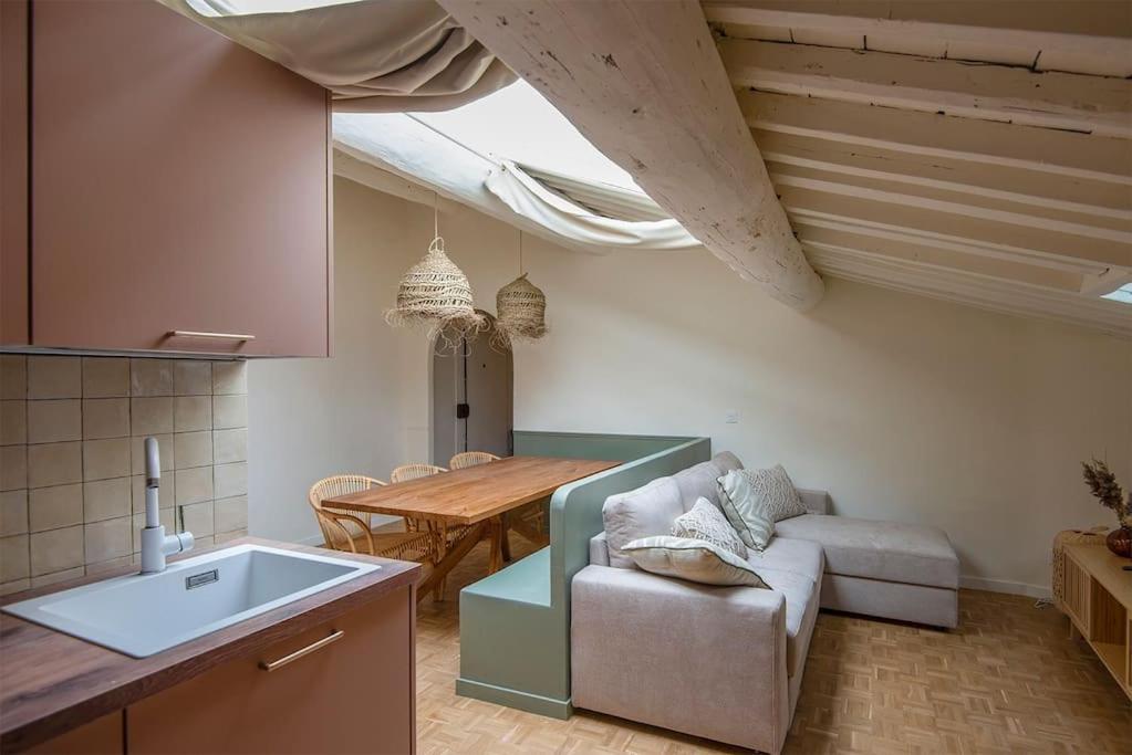 Cozy Love Nest Near The Old Port مارسيليا الغرفة الصورة